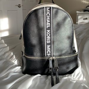 Michael Kors logo medium backpack